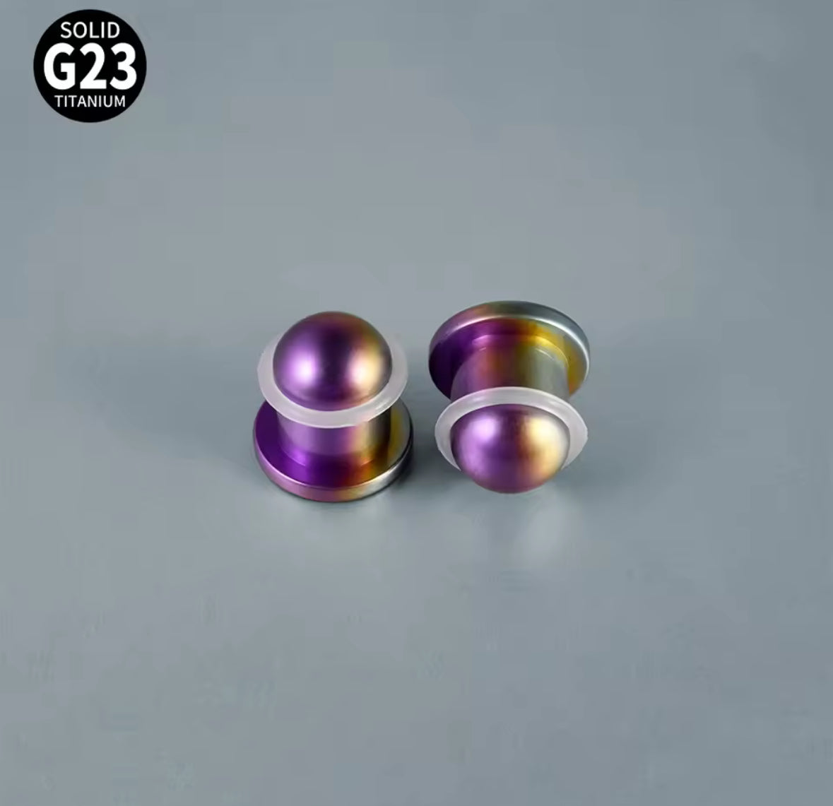 Rainbow Single Flare Plugs | TITANIUM