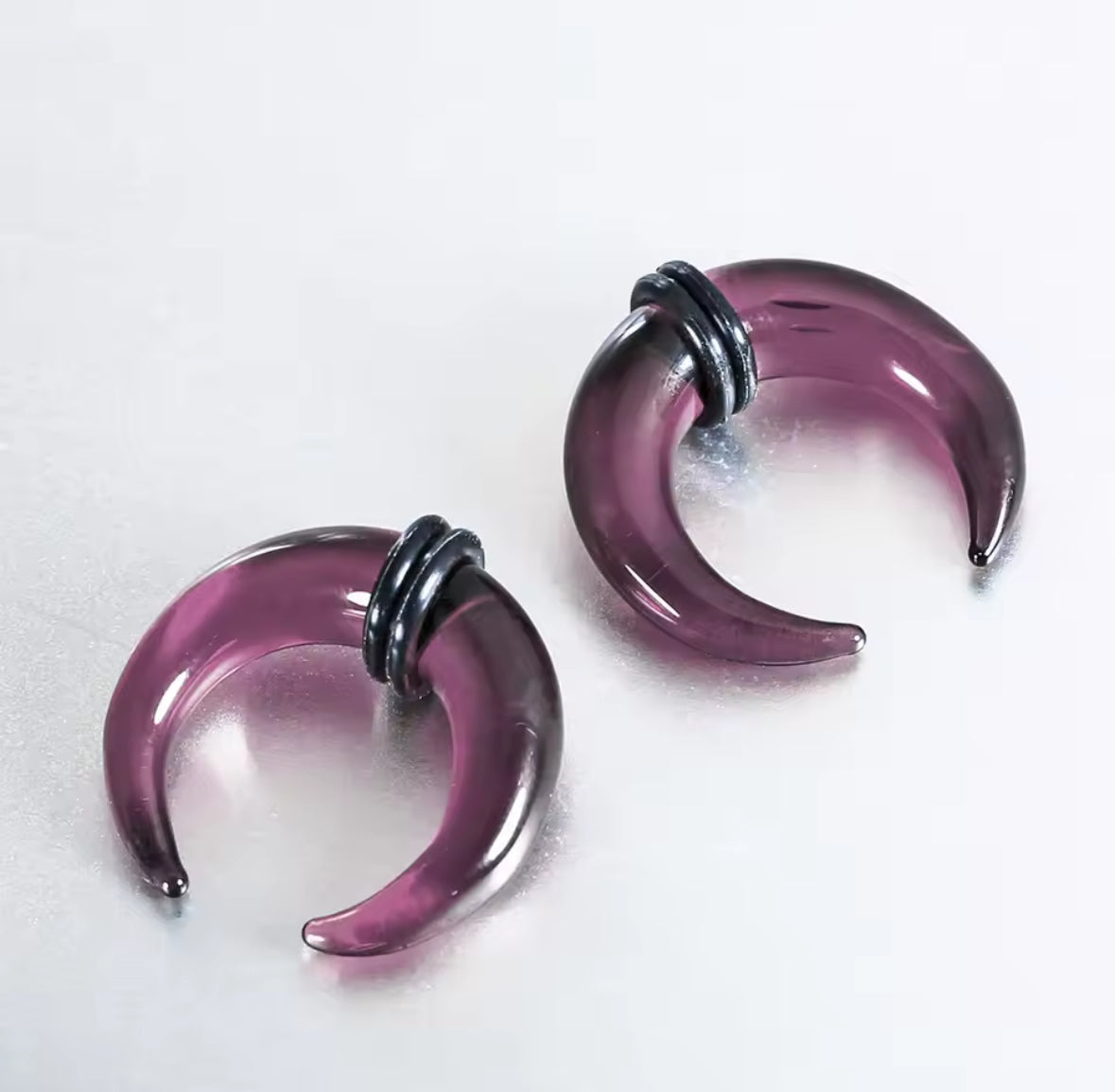 Glass Septum Crescent Pincher | Bull Taper | 6mm -10mm