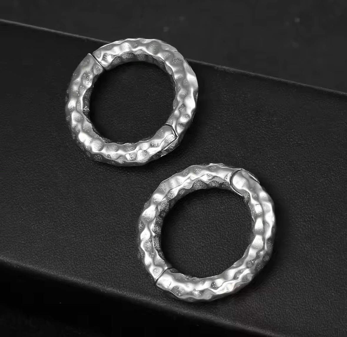 Hammered Circle Ear Weights | Magnetic Hoops