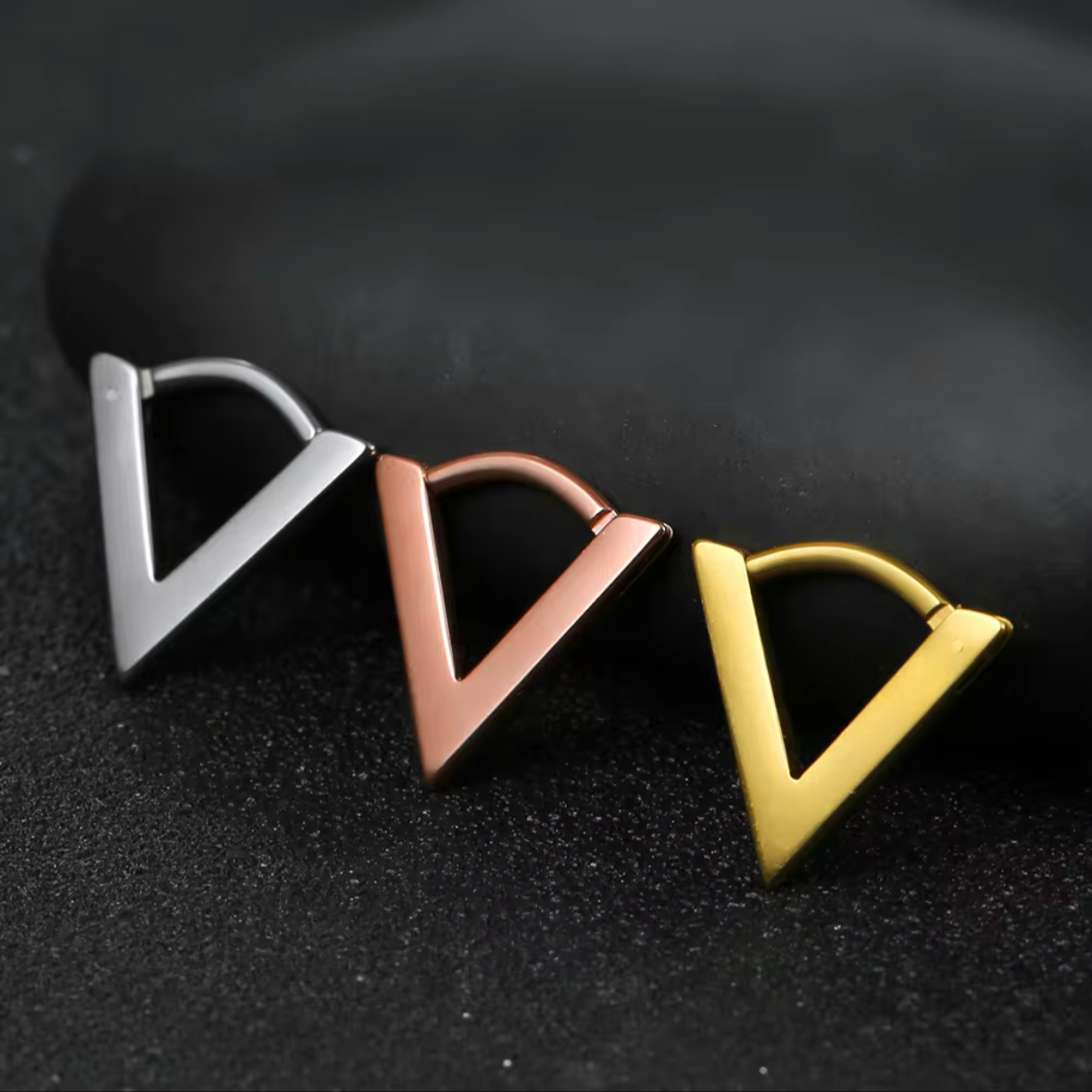 Triangle V- Shaped Septum Clicker | Hinged Piercing Ring