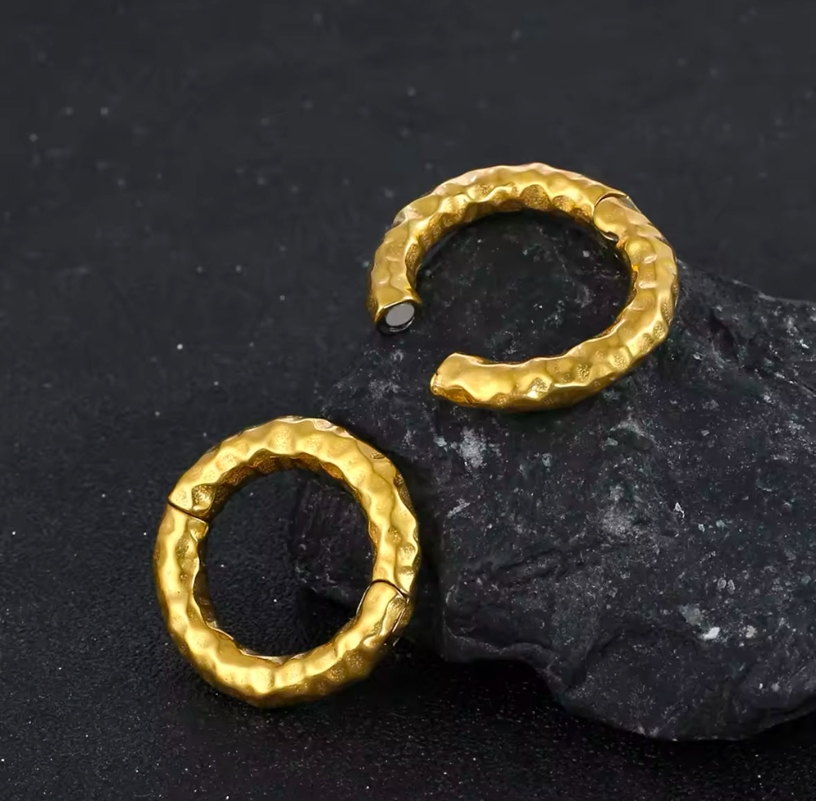 Hammered Circle Ear Weights | Magnetic Hoops