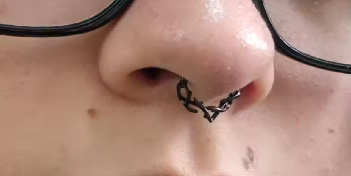 Vine Hinged Septum Ring | Stainless Steel Clicker
