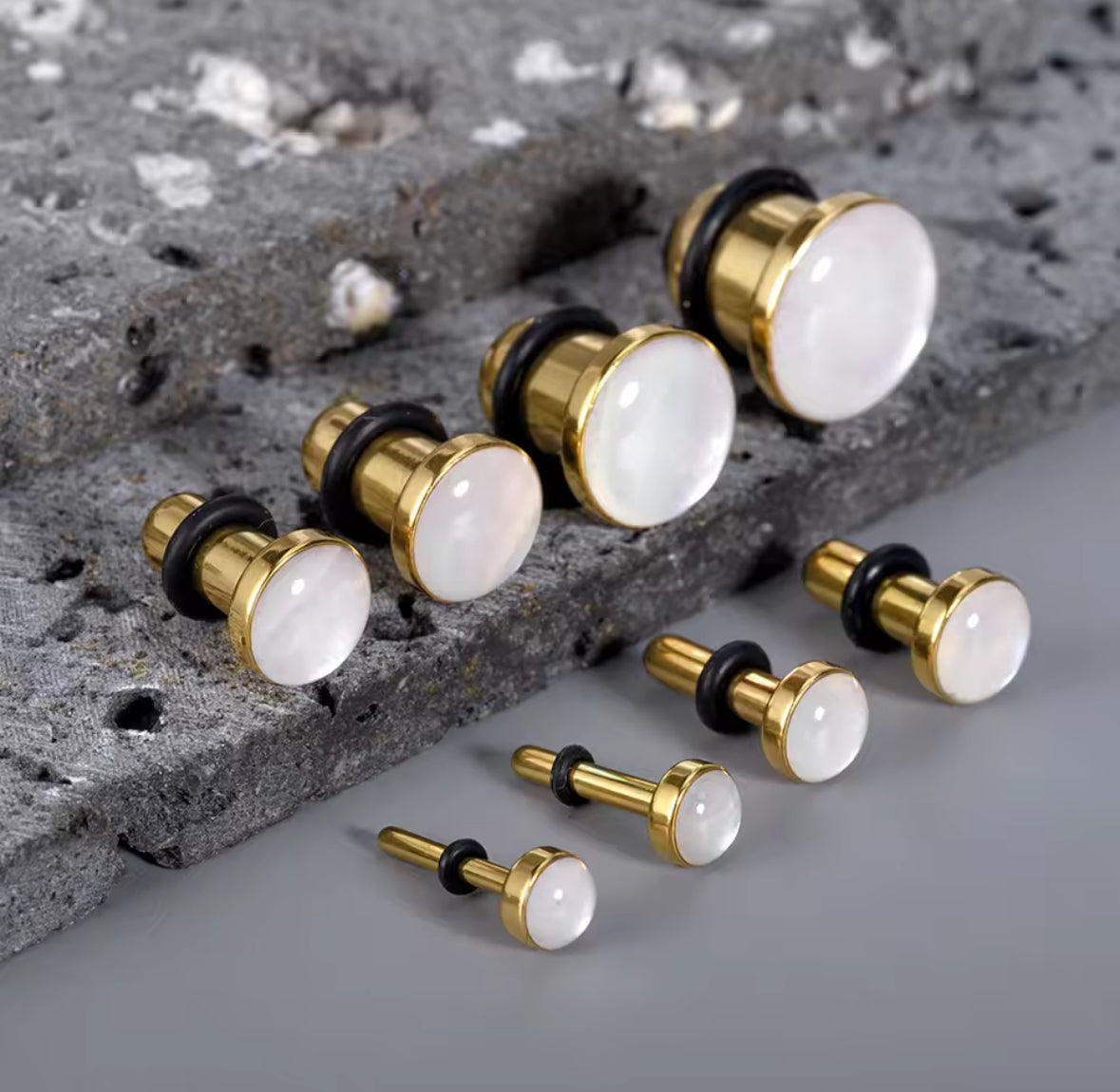 Shell Inlay Single Flare Steel Plugs | Dead Stretching Plug | Half Sizes