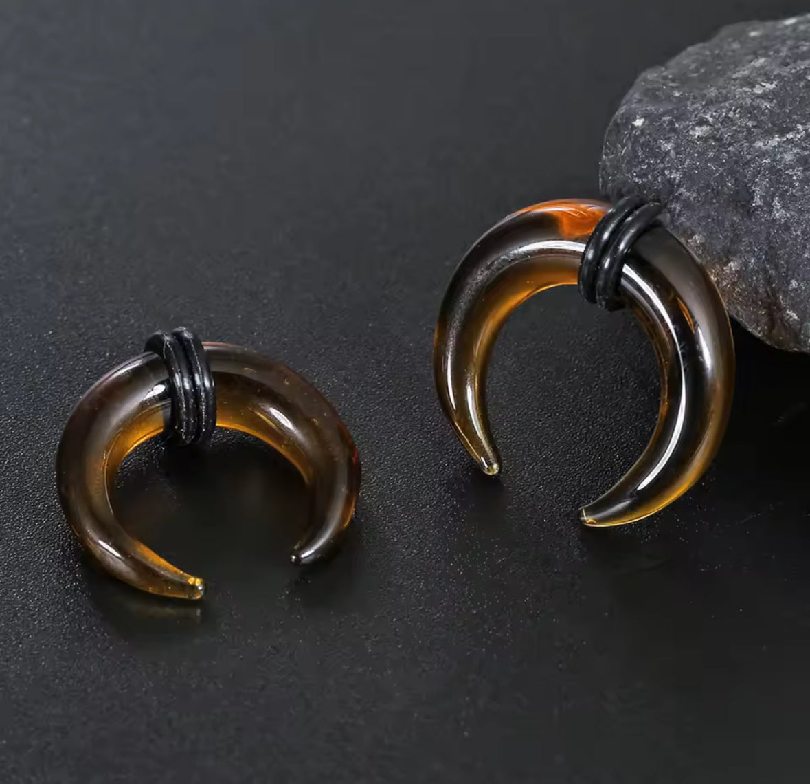 Glass Septum Crescent Pincher | Bull Taper | 6mm -10mm