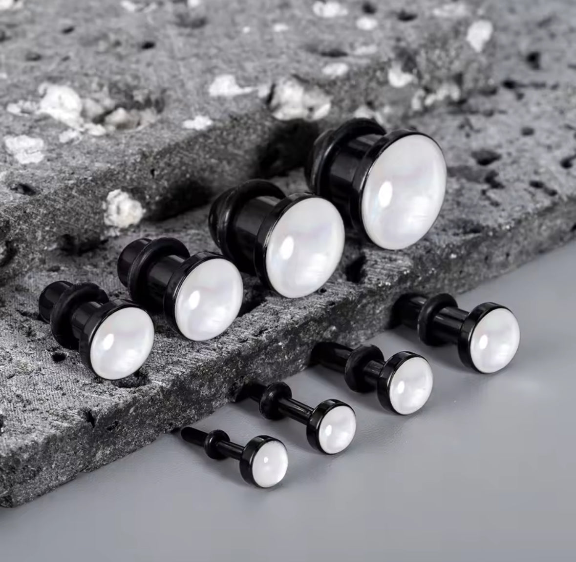 Shell Inlay Single Flare Steel Plugs | Dead Stretching Plug | Half Sizes