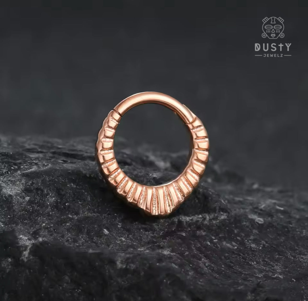 Carved Teardrop Hinged Clicker Ring