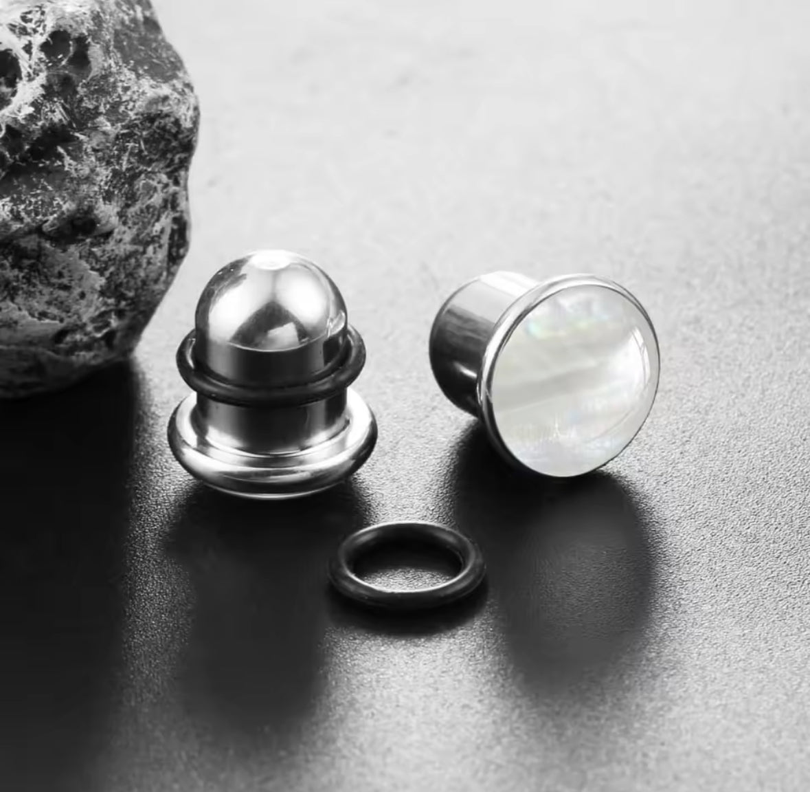 Shell Inlay Single Flare Steel Plugs | Dead Stretching Plug | Half Sizes