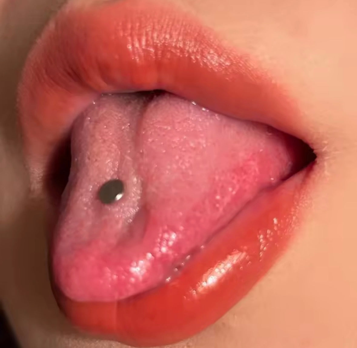 Flat Disc Labret Stud | Titanium | 16G