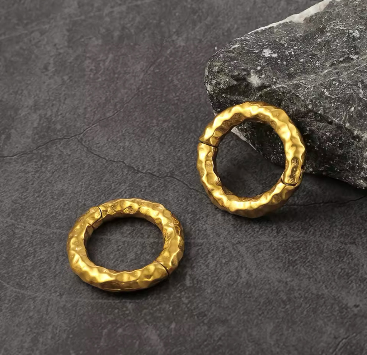 Hammered Circle Ear Weights | Magnetic Hoops