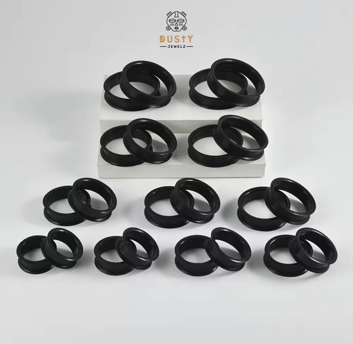 Extra Big Silicone Tunnels | Flexible Plugs | BLACK | 28mm-76mm