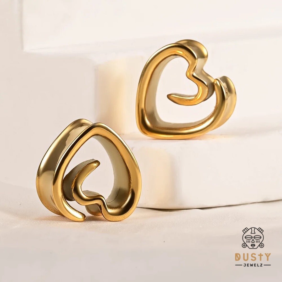 Swirl Heart Ear Saddle Spreader | Spiral Steel Tunnels - DustyJewelz