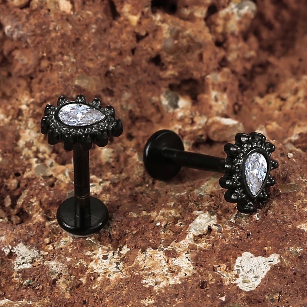 Teardrop Gem Labret Stud | Medusa Piercing | Philtrum - DustyJewelz