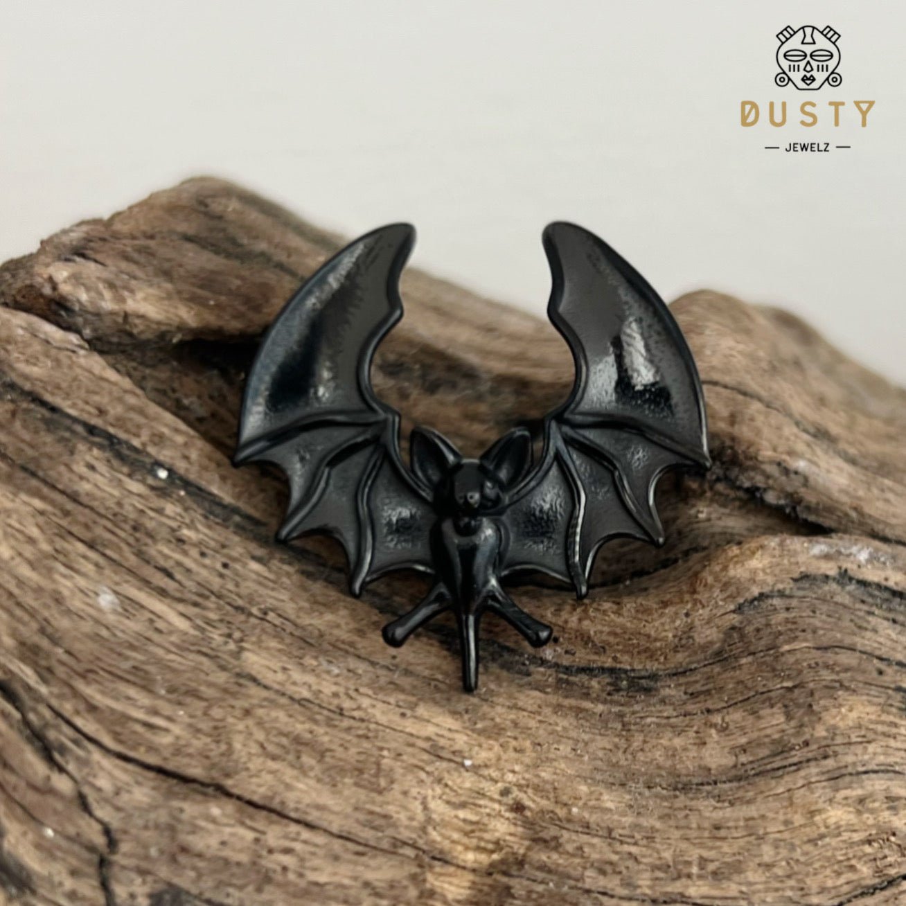 Bat Saddle Plugs | Lobe Spreaders - DustyJewelz