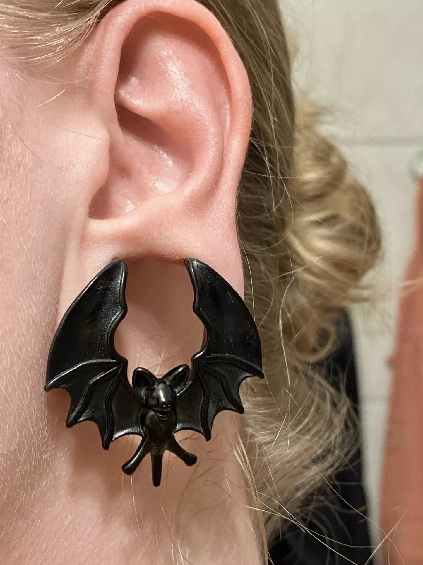 Bat Saddle Plugs | Lobe Spreaders - DustyJewelz