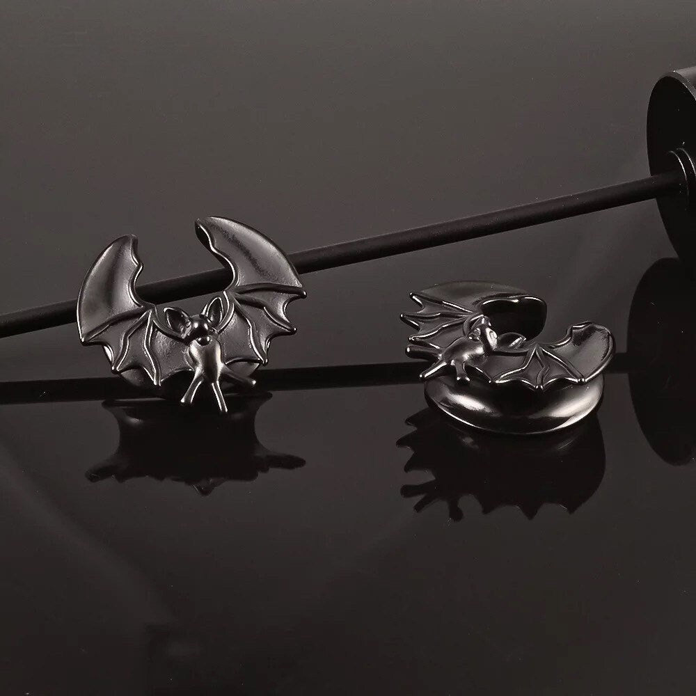 Bat Saddle Plugs | Lobe Spreaders - DustyJewelz