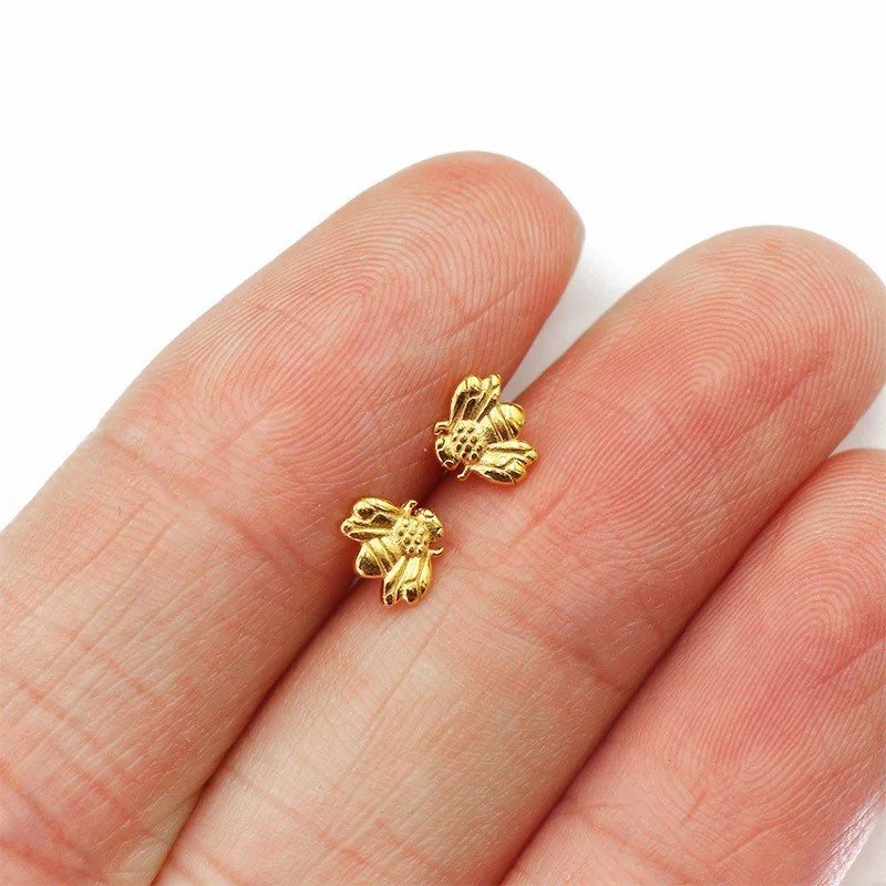 Bee Curved Barbell Vertical Labret | Stainless Steel | 16g - DustyJewelz