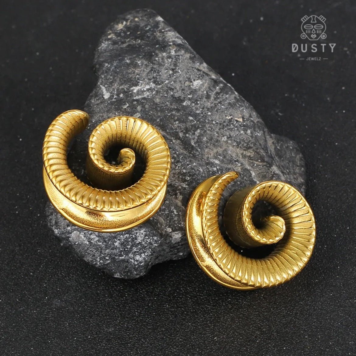 Carved Swirl Ear Saddle Spreader | Spiral Steel Tunnels - DustyJewelz