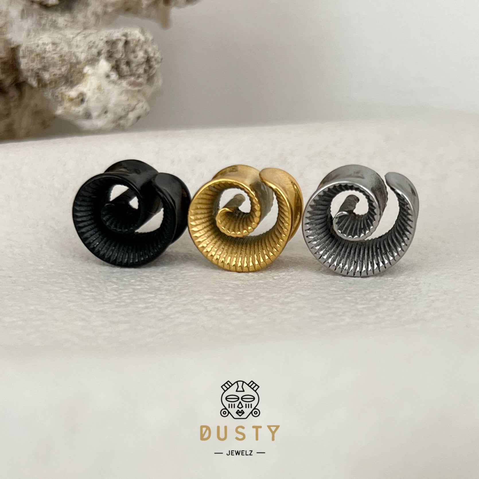 Carved Swirl Ear Saddle Spreader | Spiral Steel Tunnels - DustyJewelz