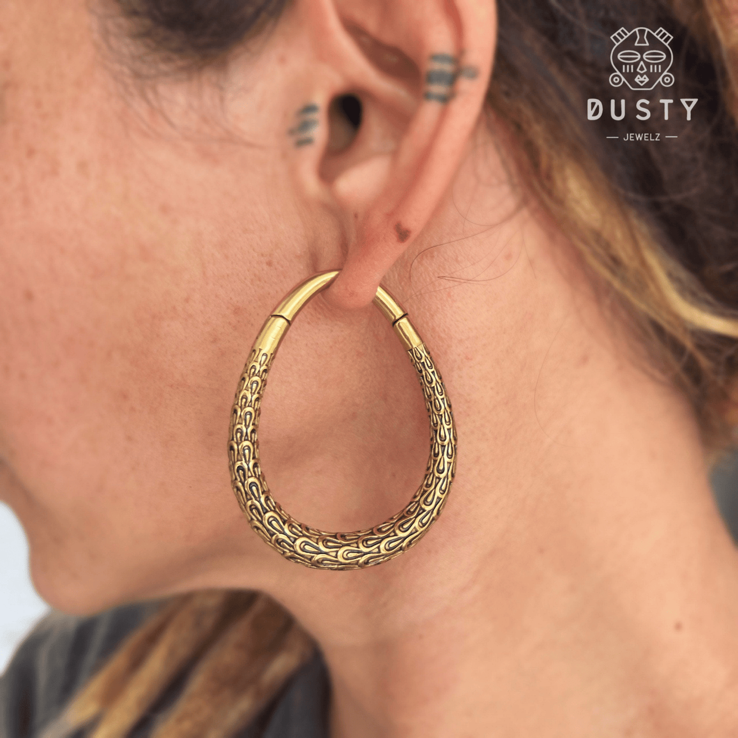 Carved Teardrop Hoop Ear Weights | Vintage Hangers - DustyJewelz