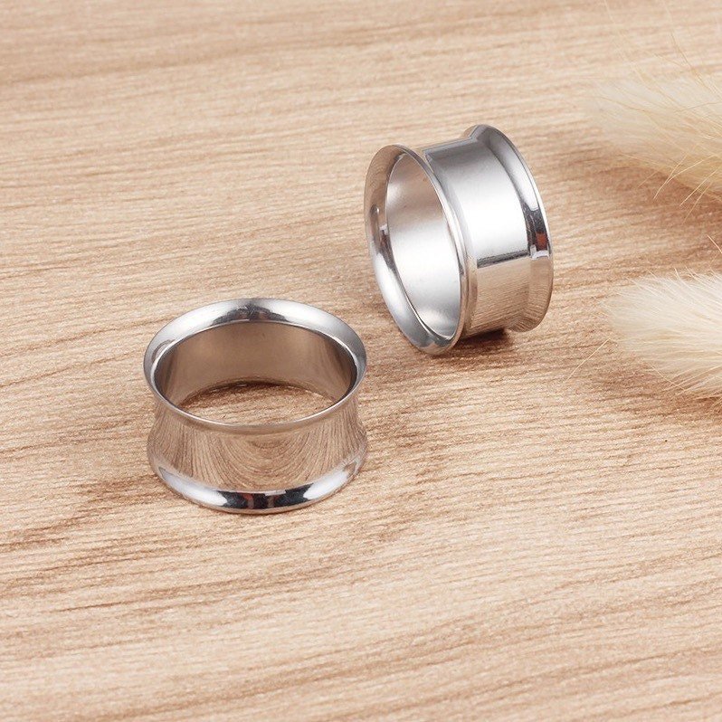 Classic Stainless Steel Tunnels | Non Screw | Double Flare - DustyJewelz