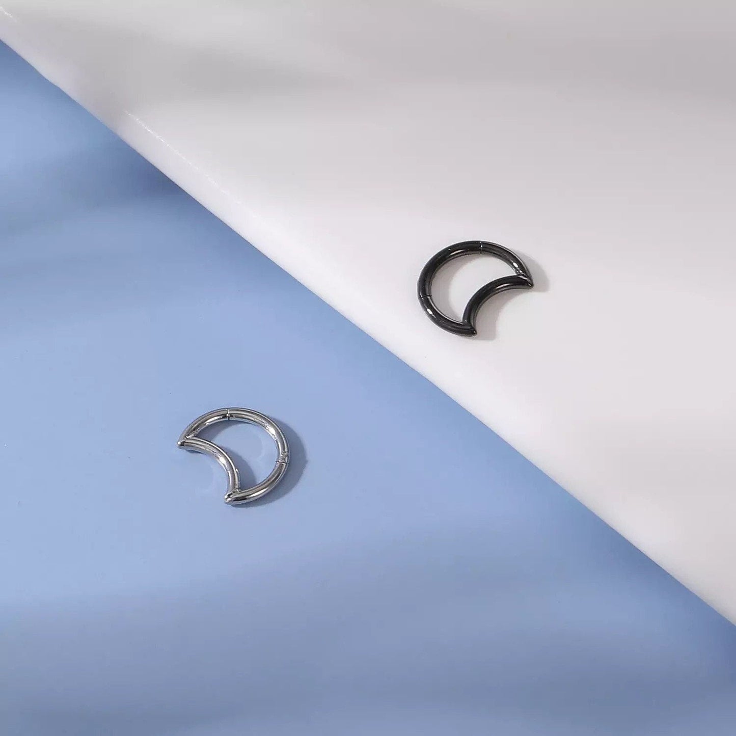 Crescent Moon Clicker Ring - DustyJewelz