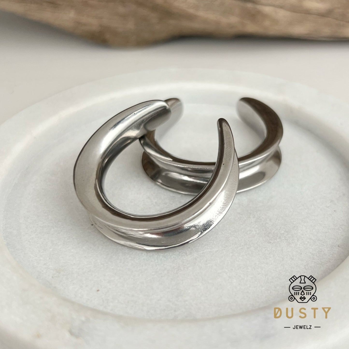 Crescent Moon Saddle Spreader | Plattform Lobe Hangers - DustyJewelz