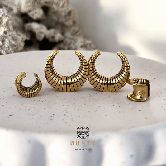 Crescent Saddle Spreader - DustyJewelz