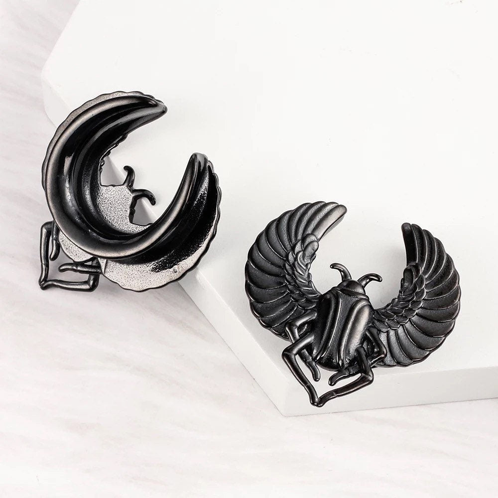 Egyptian Scarab Ear Saddle Spreader - DustyJewelz