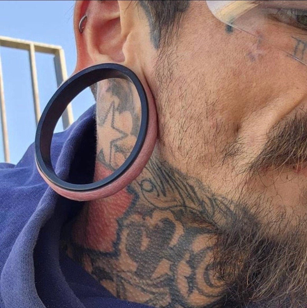 Extra Big Silicone Tunnels | Flexible Plugs | BLACK | 28mm-76mm
