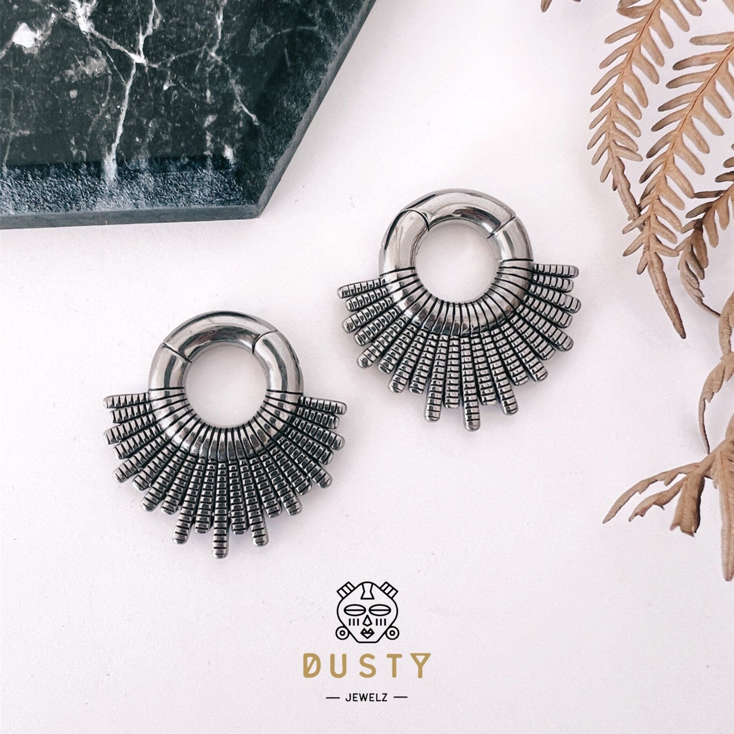 Fan Circle Ear Weights | Magnetic Hoops