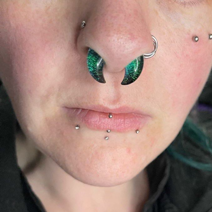 Glass Septum Pincher | Bull Taper