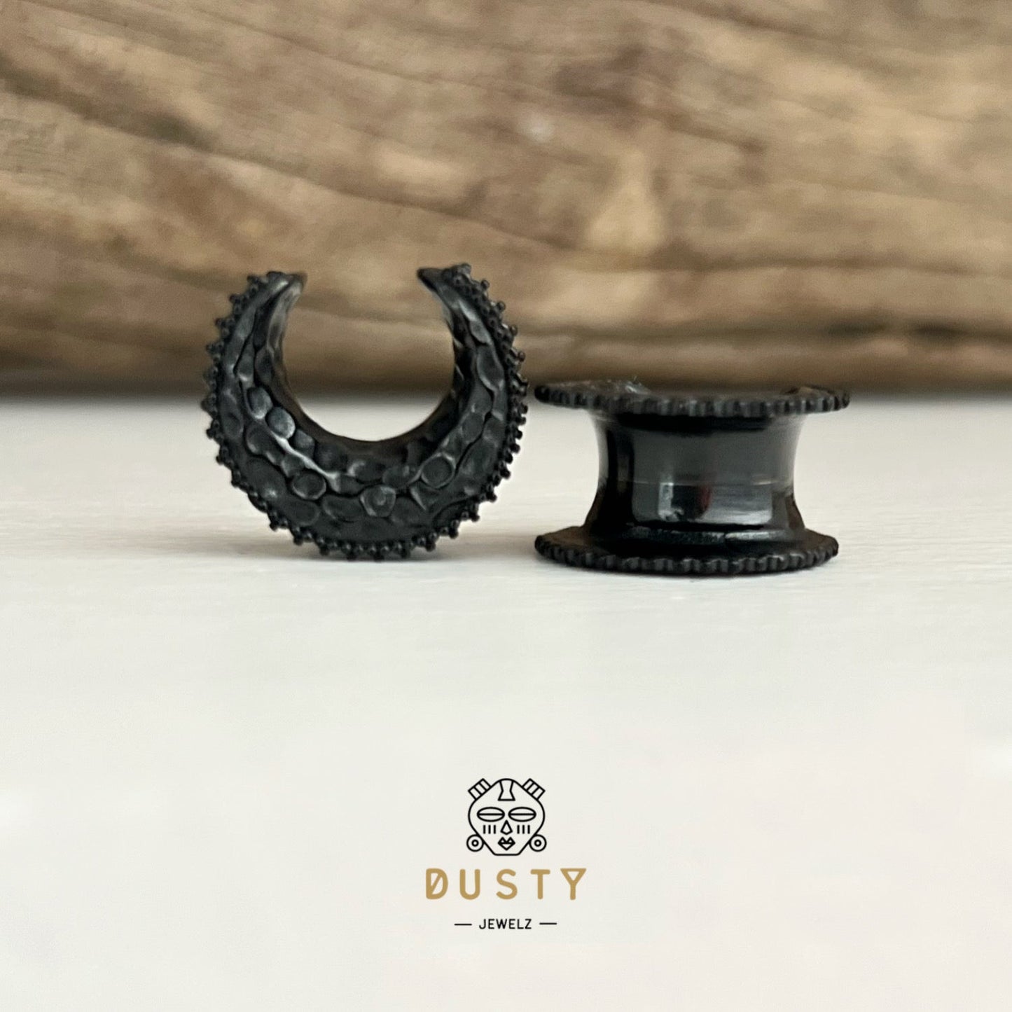 Hammered Saddle Spreader Plugs - DustyJewelz