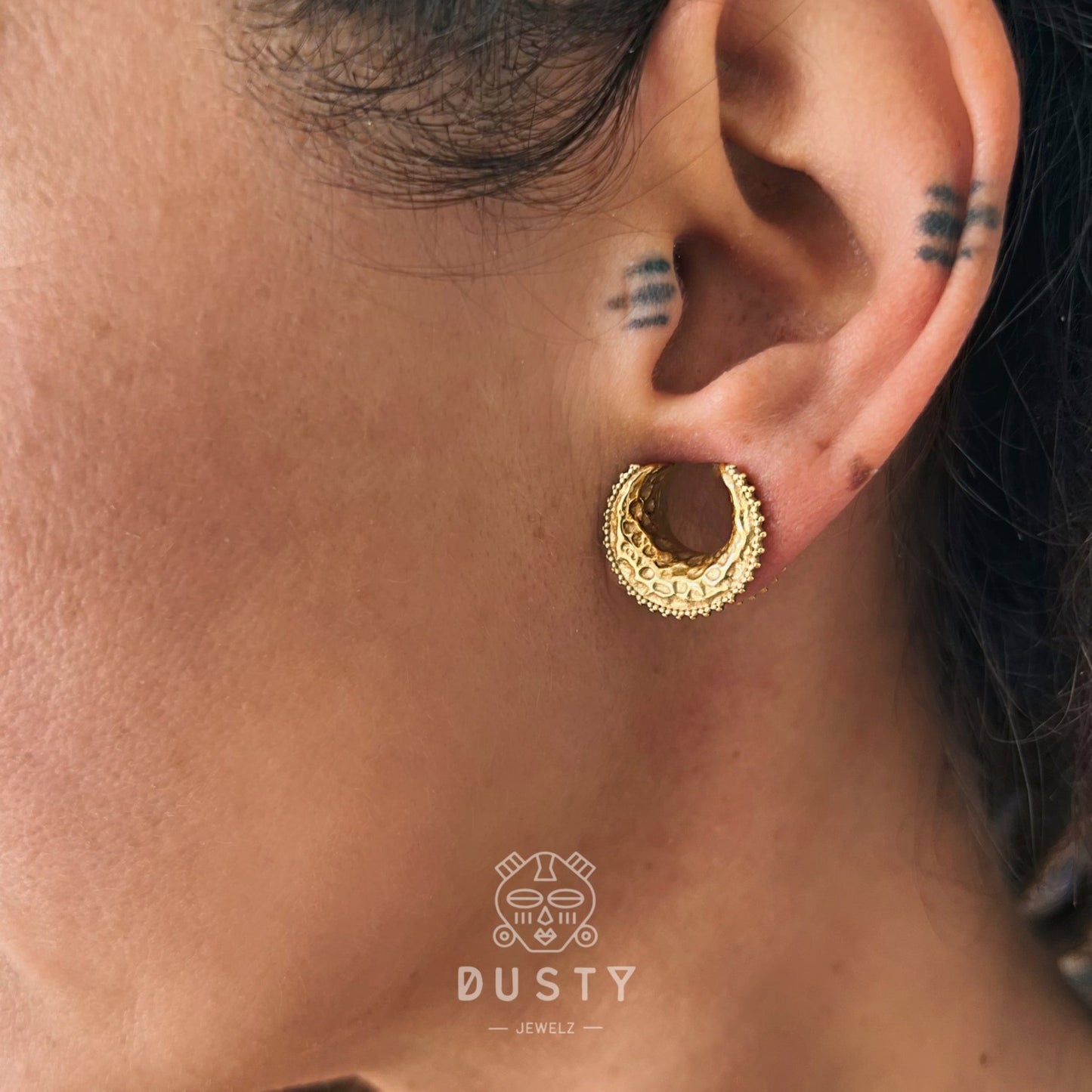 Hammered Saddle Spreader Plugs - DustyJewelz