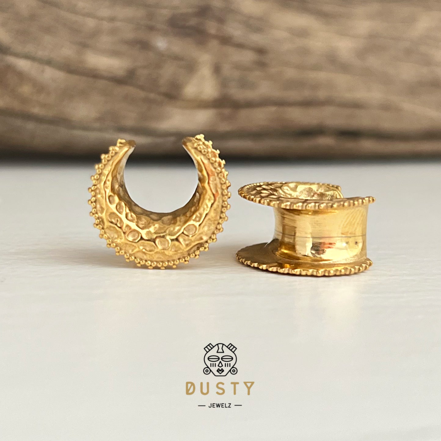 Hammered Saddle Spreader Plugs - DustyJewelz