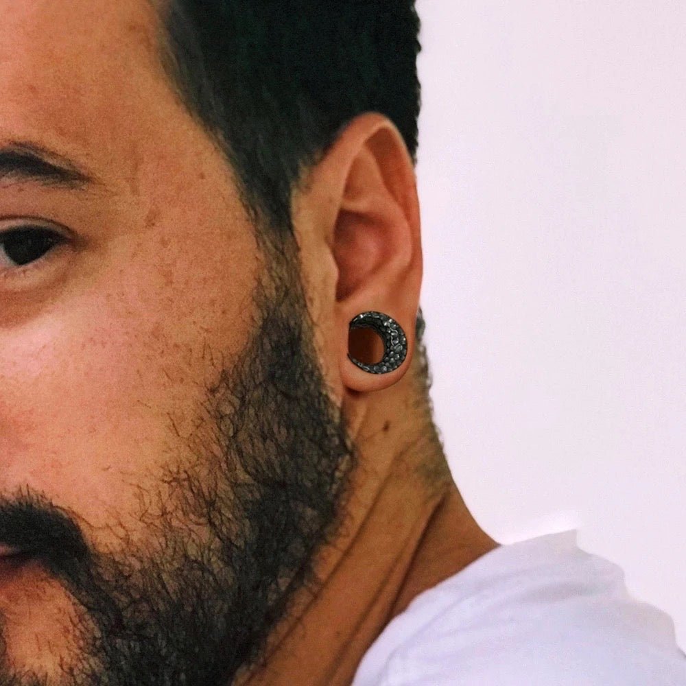 Hammered Saddle Spreader Plugs - DustyJewelz