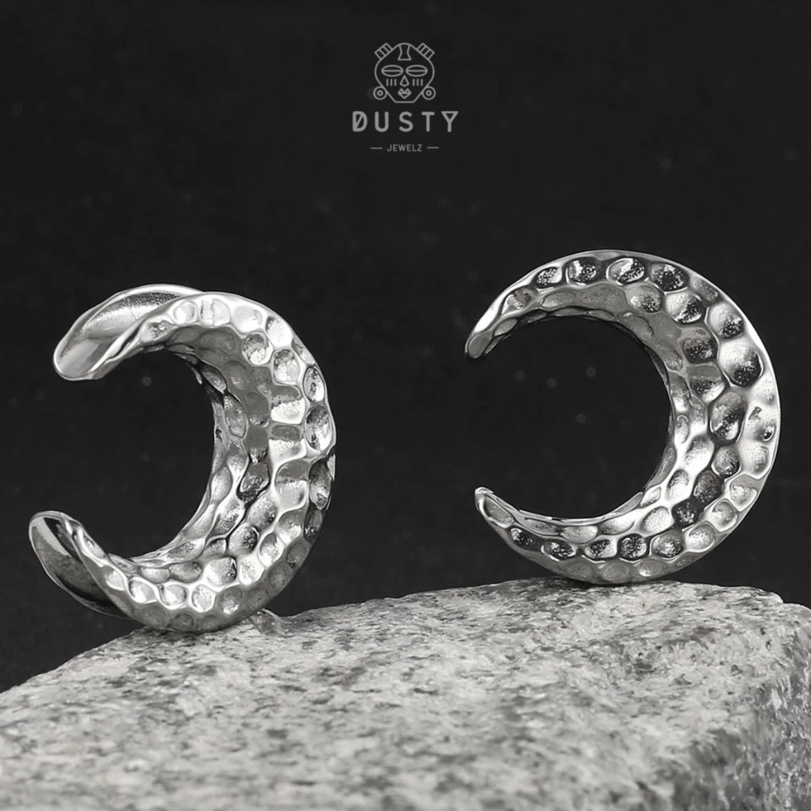 Hammered Saddle Spreader Plugs - DustyJewelz