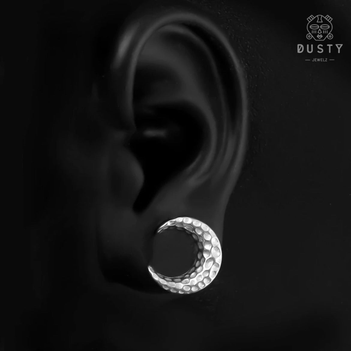 Hammered Saddle Spreader Plugs - DustyJewelz