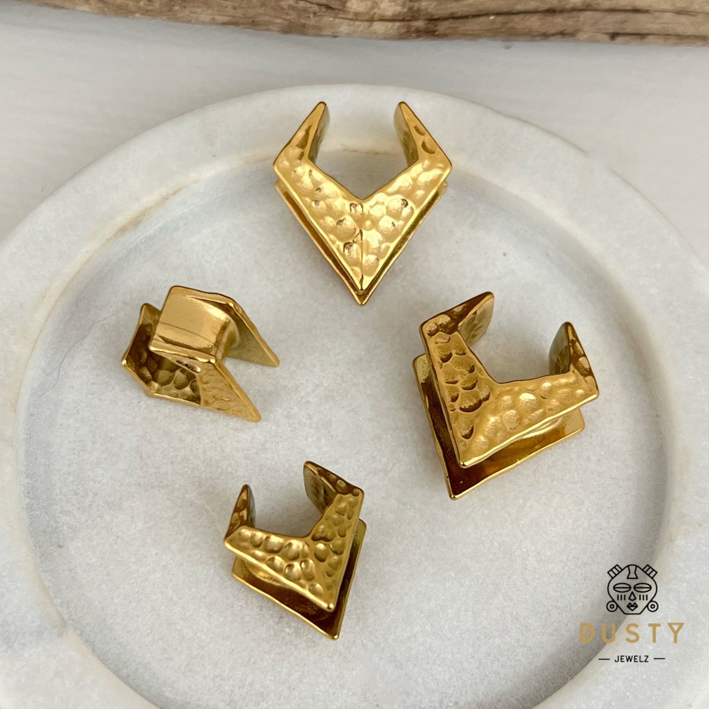 Hammered Triangle Saddle Spreader Plugs - DustyJewelz