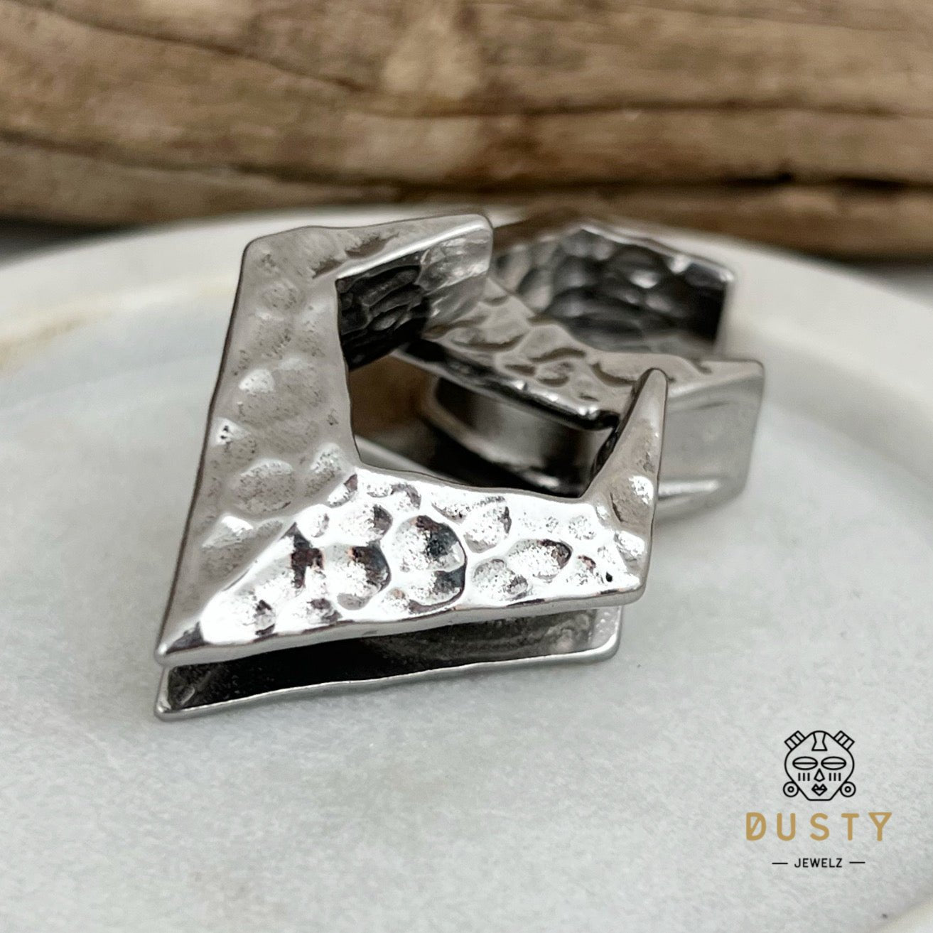 Hammered Triangle Saddle Spreader Plugs - DustyJewelz