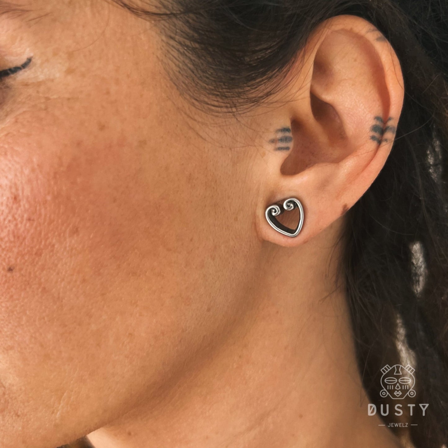 Heart Ear Saddle Spreaders | Stainless Steel Lobe Hangers - DustyJewelz