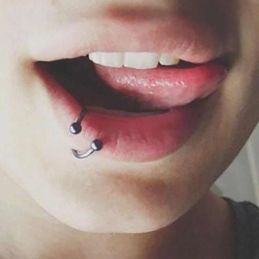 Lip Hugger Twist Circular Barbell Curly Lippy Loop DustyJewelz