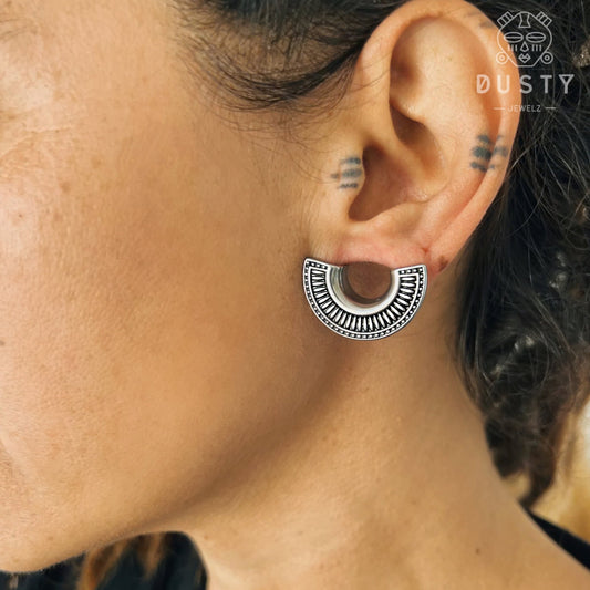 Lobe Shield Saddle Hangers | Carved Steel Tunnels - DustyJewelz