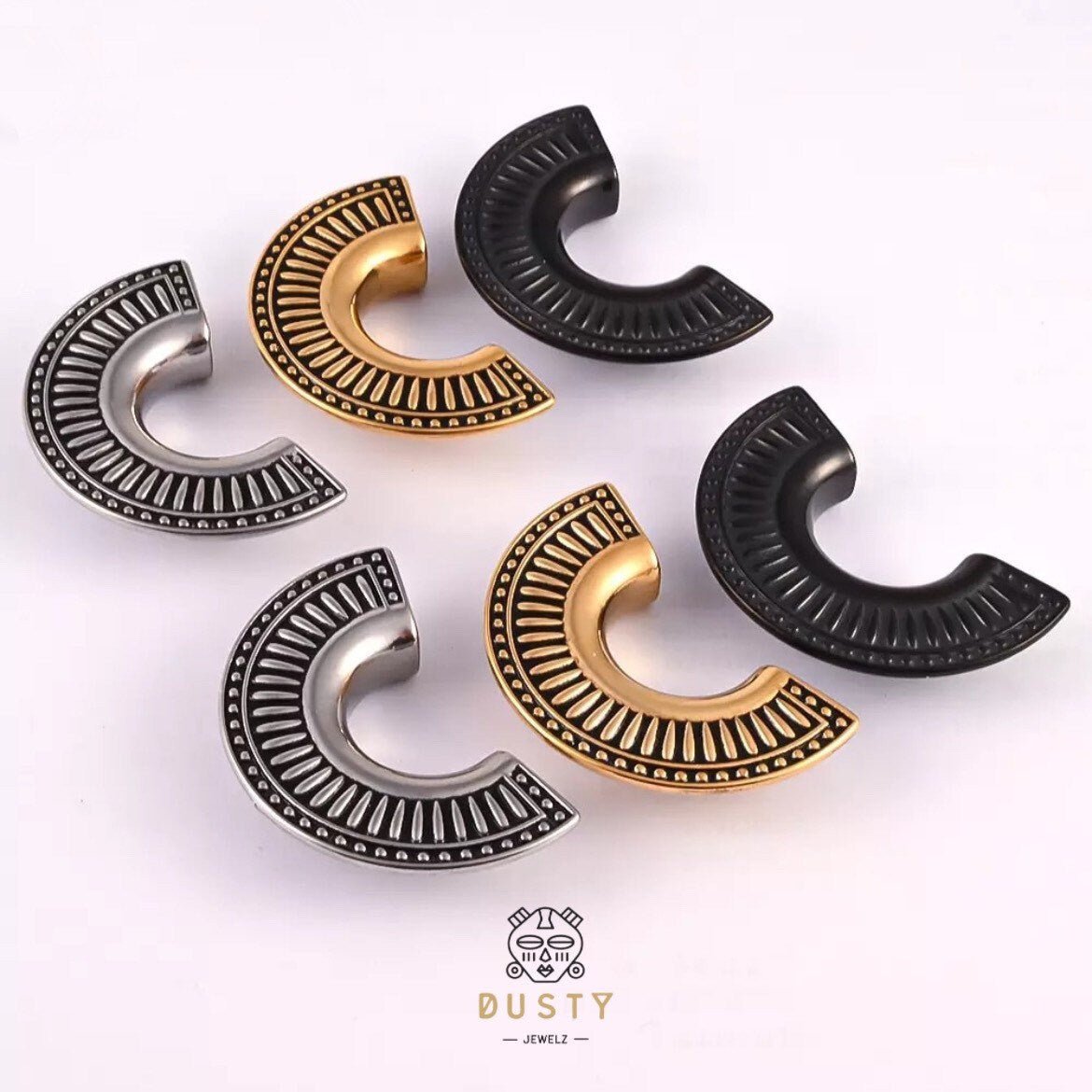 Lobe Shield Saddle Hangers | Carved Steel Tunnels - DustyJewelz