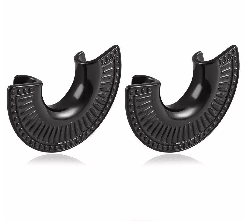 Lobe Shield Saddle Hangers | Carved Steel Tunnels - DustyJewelz
