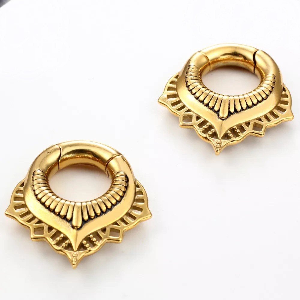 Magnetic Circle Ear Weights | Lace Lobe Hangers - DustyJewelz