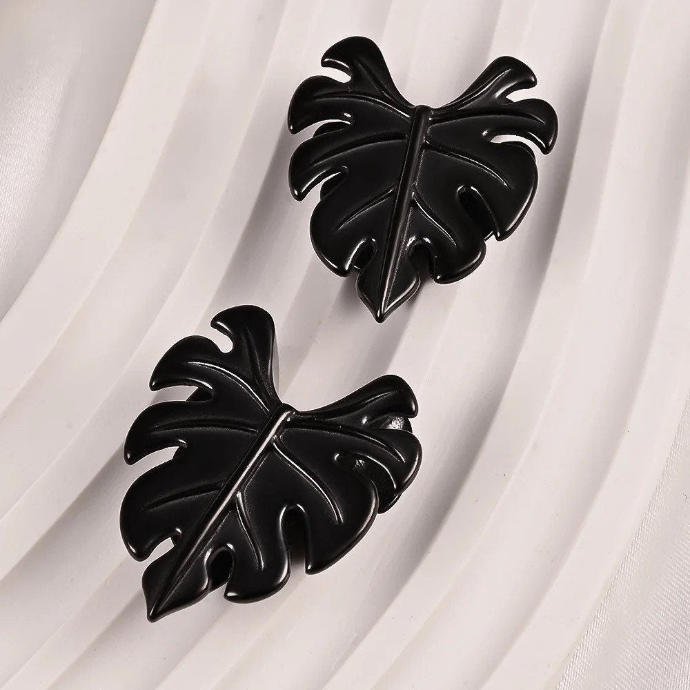 Monstera Leaf Saddle Ear Spreaders | Steel Plugs