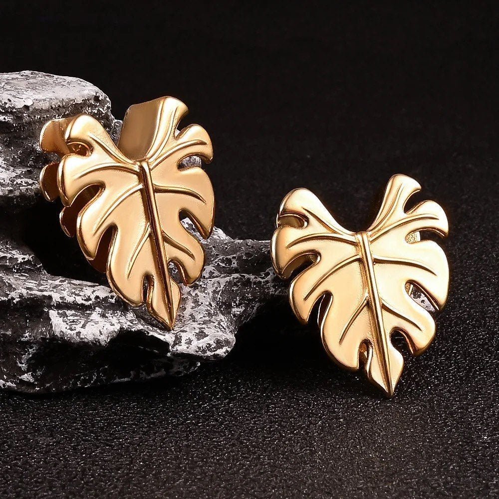 Monstera Leaf Saddle Ear Spreaders | Steel Plugs
