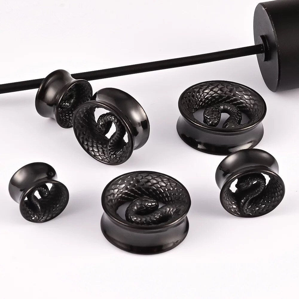 Snake Saddle Plugs - DustyJewelz