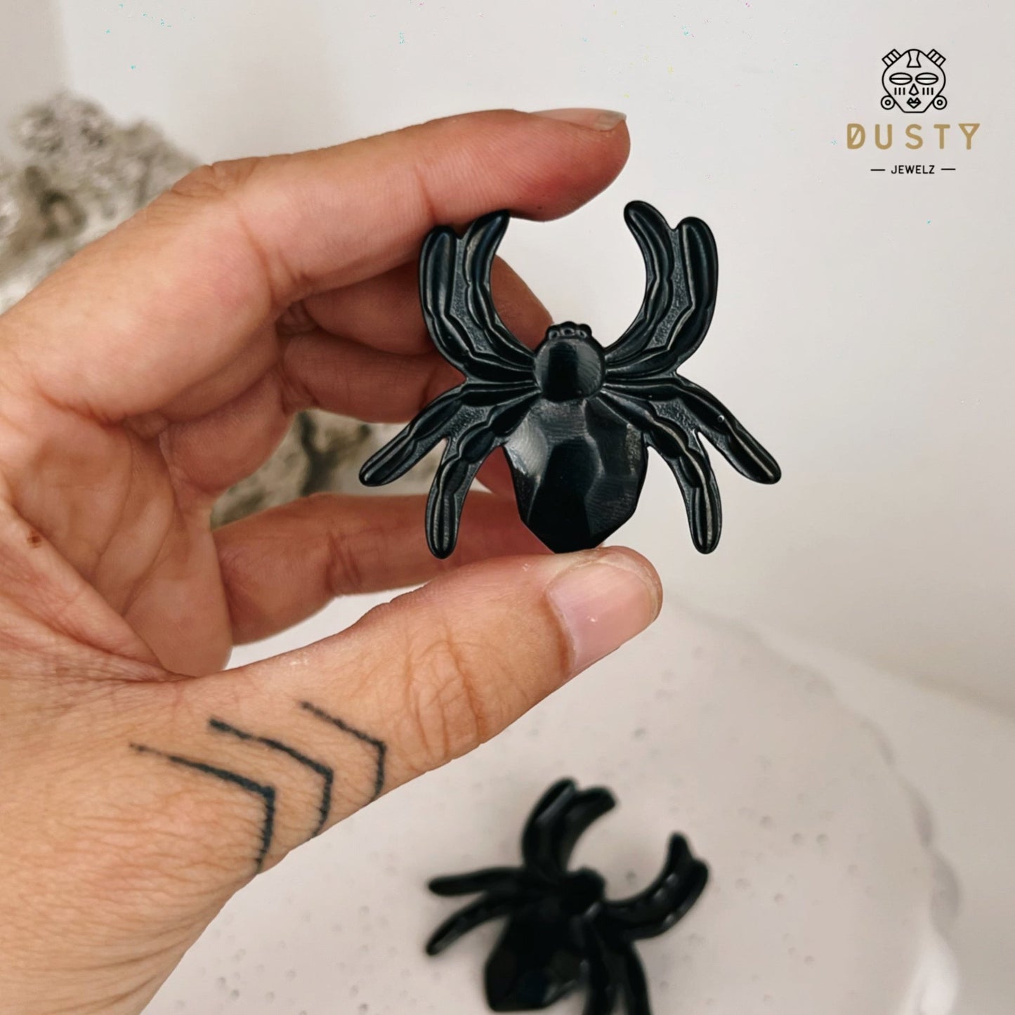 Spider Saddle Plugs | Steel Lobe Spreader Hangers - DustyJewelz