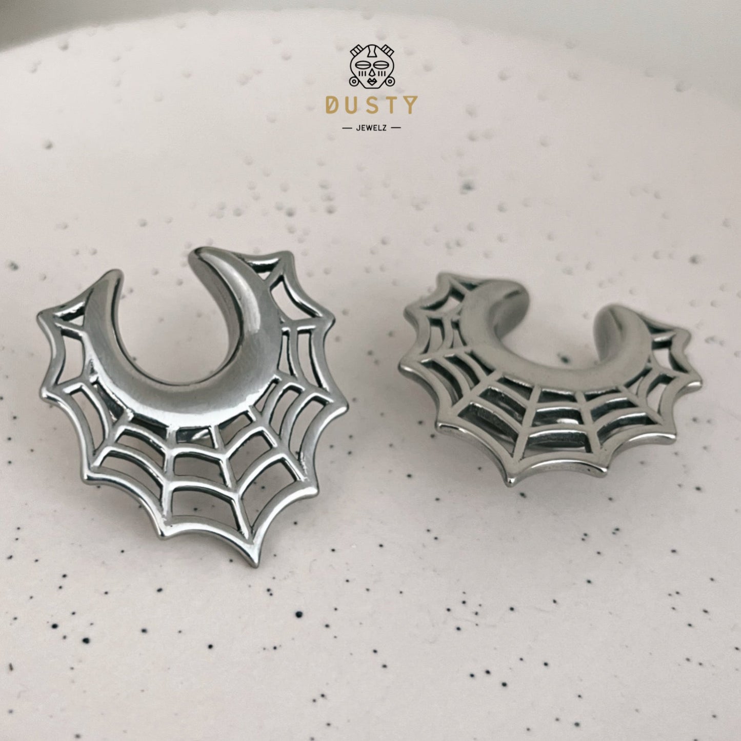 Spider Web Saddle Plugs | Steel Spreader Hangers - DustyJewelz